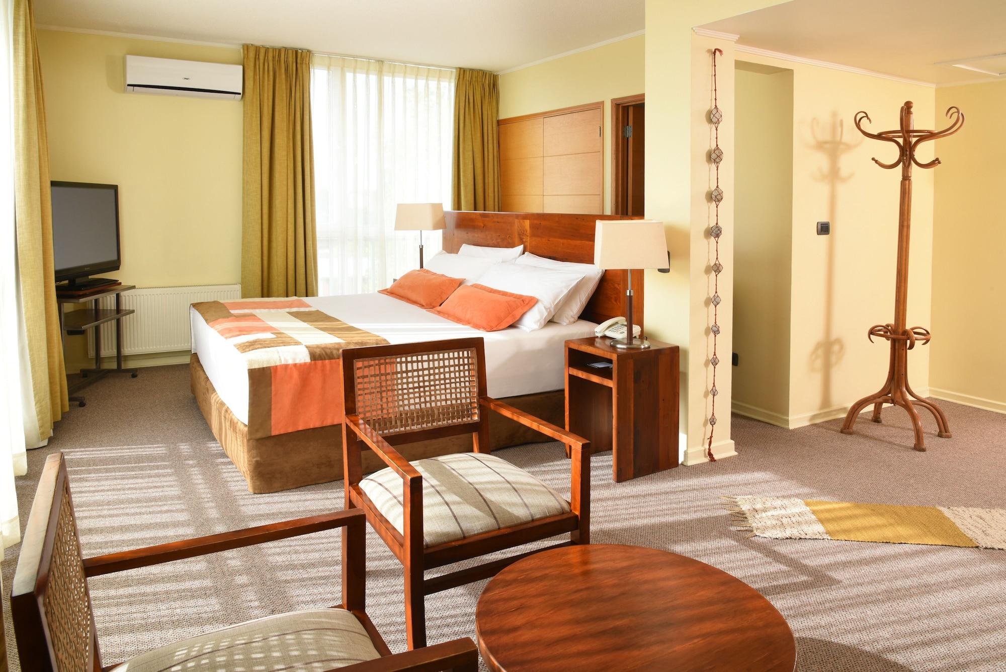 Solace Hotel Пуерто-Варас Екстер'єр фото