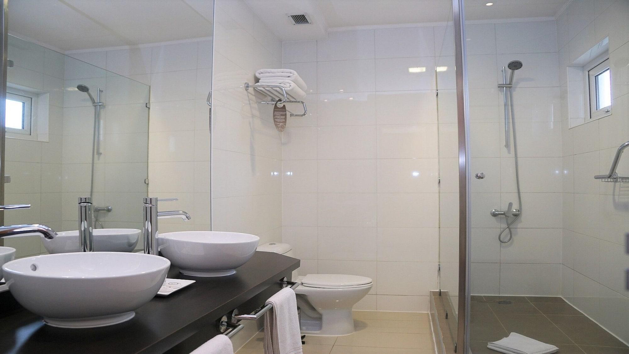 Solace Hotel Пуерто-Варас Екстер'єр фото