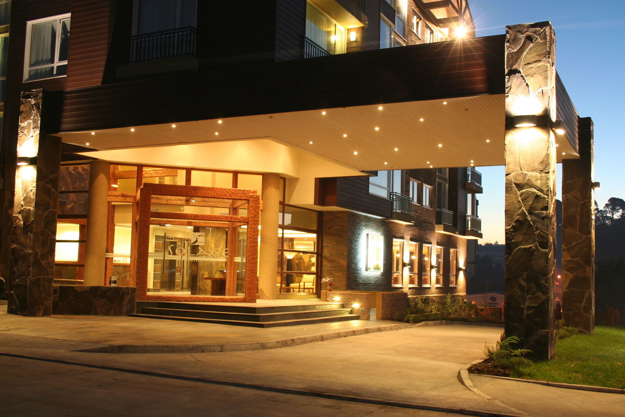Solace Hotel Пуерто-Варас Екстер'єр фото